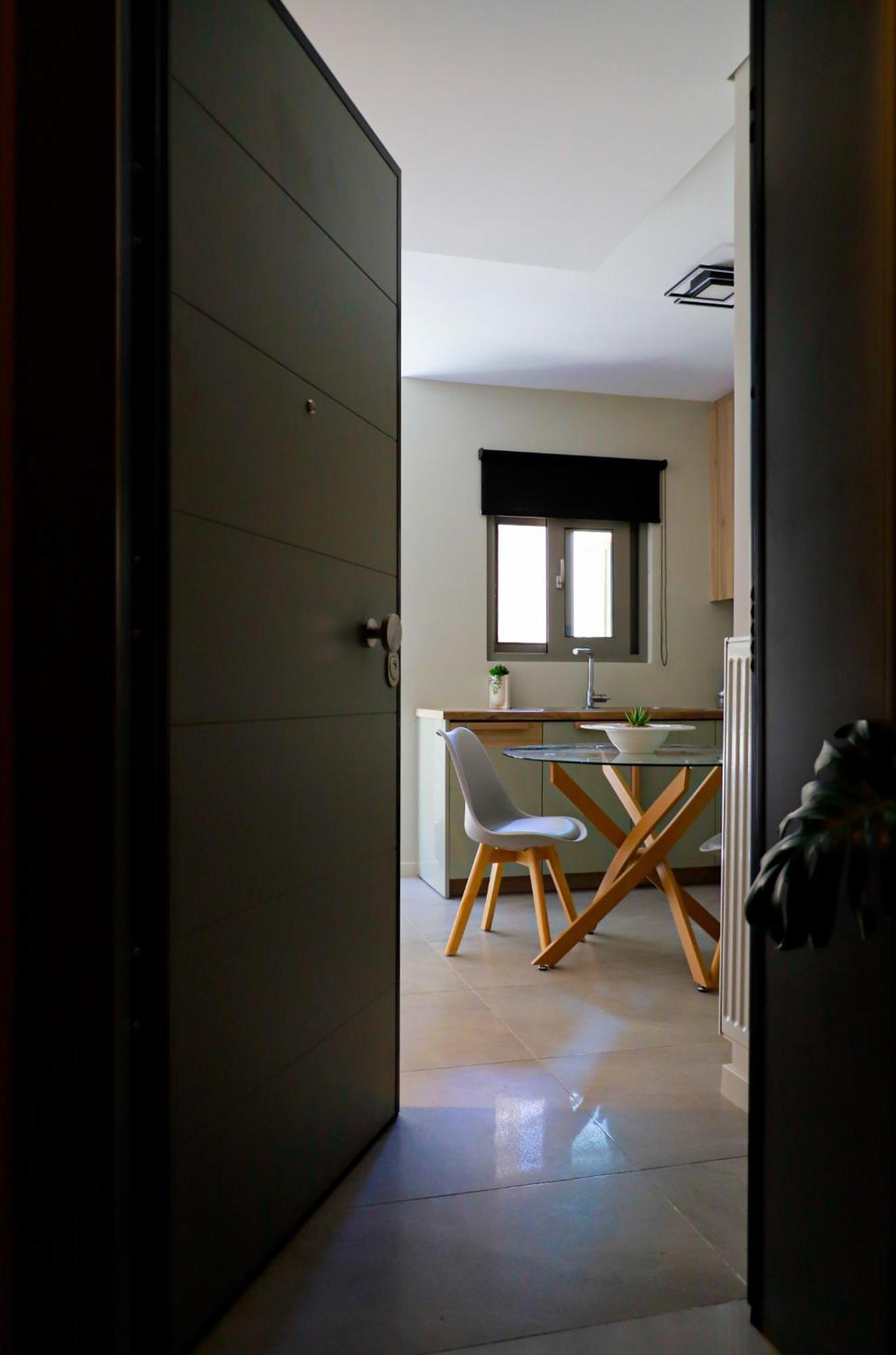 Cutie Studio Apartment In Koukaki Афины Экстерьер фото