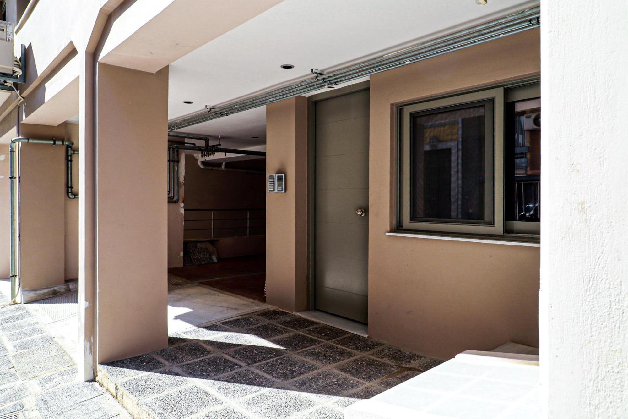 Cutie Studio Apartment In Koukaki Афины Экстерьер фото